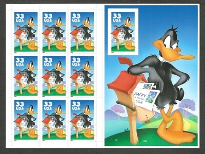 3306c MNH sheet of 10,Daffy Duck, Left side of pane is perf, right side is imper - Image 1 of 2