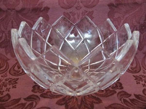 Mikasa Crescendo Crystal 7-3/4" Bowl - Very Nice! - Picture 1 of 3