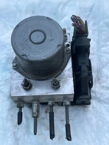 2010-11 Toyota Camry ABS Pump Anti lock Brake Module 44540-06050-A YH OEM (G 22) - Picture 1 of 10