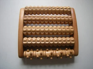 Fußmassage - Roller - Holz - neuwertig ! - Bild 1 von 2