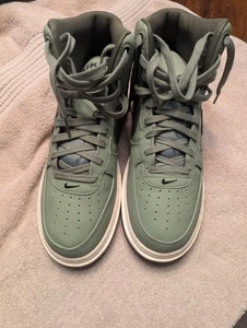 Nike Air Force 1 High Boot Oil Green Herren US Größe 10. "  DA0418-0300 - Bild 1 von 6