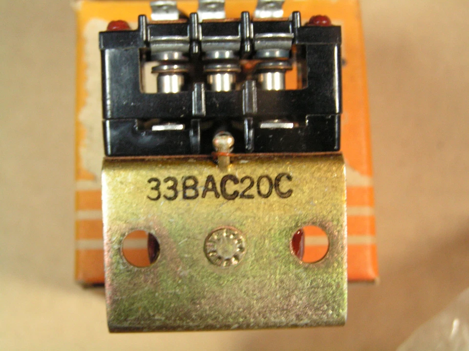 Phillips #33BAC20C Relay NEW!!! in Box Free Shipping - Image 1 of 1