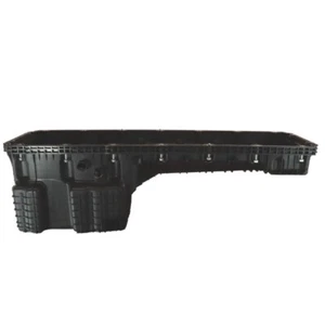 Oil Sump Pan in Plastic for a Mercedes Actros MP4 - Picture 1 of 1