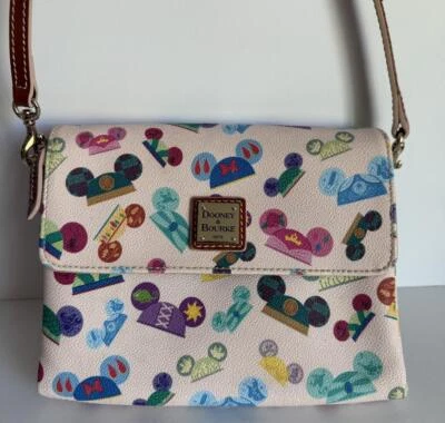 Disney Dooney & Bourke I Am Princess Oreja Sombrero Bandolera Bolso de Mano Foto 1 de 4