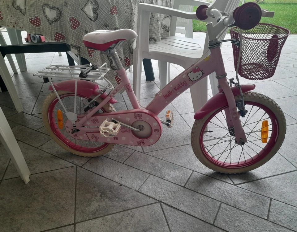 Bici Hello Kitty 16 Pollici - Immagine 1 di 1