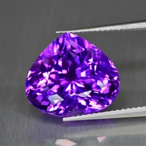 10.64CtHeart_Phenomenal Natural Vivid Purple Amethyst Gemstone _Bolivia - Picture 1 of 1