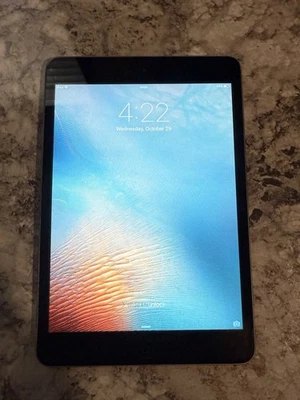 Apple iPad Mini 1st Generation 16GB, Wi-Fi - Image 1 of 3