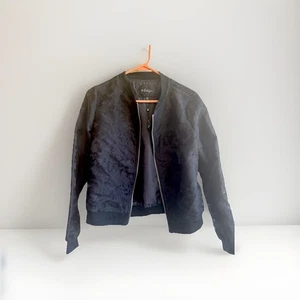 BKE Boutique Jacket Black Floral Women’s Small - Picture 1 of 8