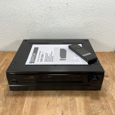 Denon DAP-2500 preamplificatore di fascia alta con telecomando - Immagine 1 di 4