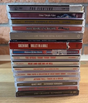 Lot of 16 Rock/ALT CD Foo Fighters, Green Day, Pink Floyd, RATM, STP, Blink 182 Foto 1 de 4
