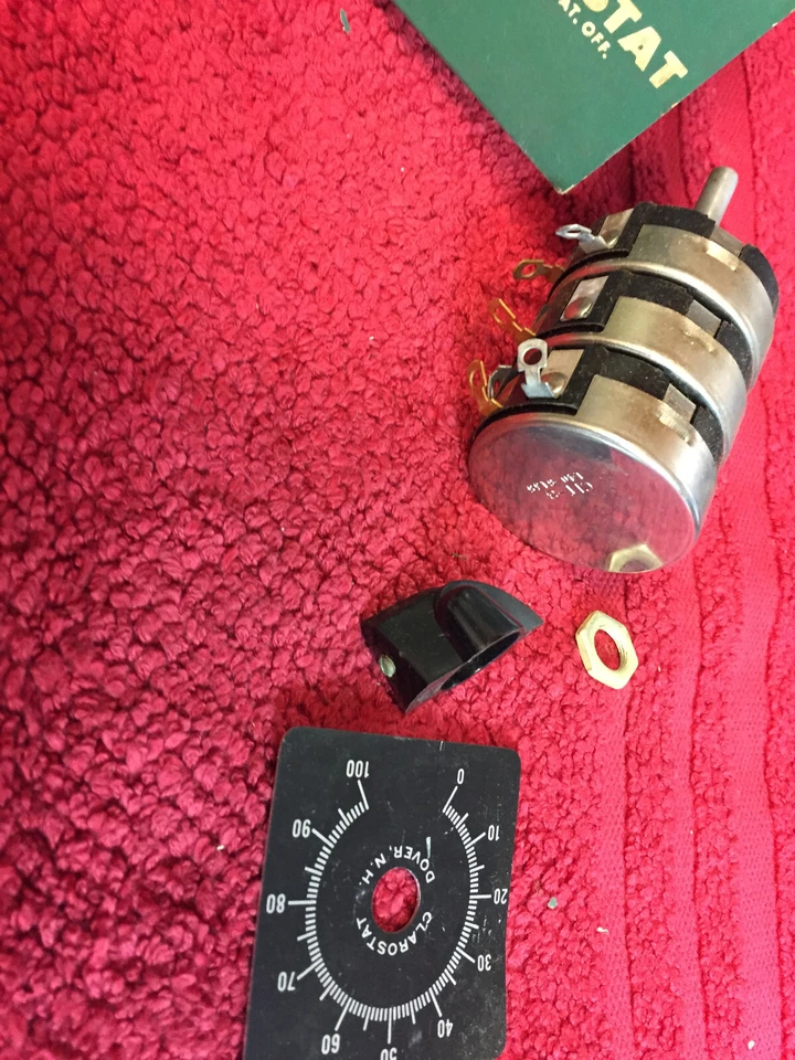 POTENCIÓMERO CIT-8 CLAROSTAT T-PAD 8 OHM Foto 1 de 1