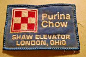 PURINA CHOW PATCH SHAW ELEVATOR LONDON OHIO VINTAGE RECTANGULAR RED WHITE BLUE. - Picture 1 of 2
