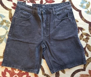 NWT Cotton On Loose Fit Midnight Black Denim Shorts 34" - Picture 1 of 5