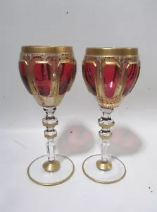 Antiker böhmischer Moser Preiselbeer Cabochon vergoldet Kristall Paar 6 3/8" Kelche - Bild 1 von 6