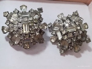 Vintage Star Shaped Cluster Crystal Clip On Earrings 1960's - Picture 1 of 10