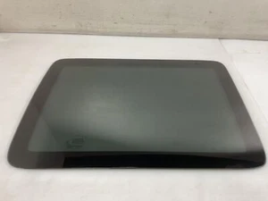 Jeep JK Wrangler OEM 4 Door Passenger Rear Hardtop Quarter Glass 2007-10 001852 - Bild 1 von 7