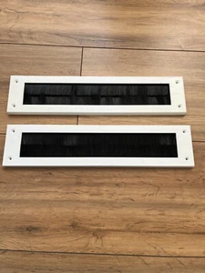 2 x PVC DOOR LETTER BOX INTERNAL SEAL DRAUGHT EXCLUDER PLASTIC - Picture 1 of 3