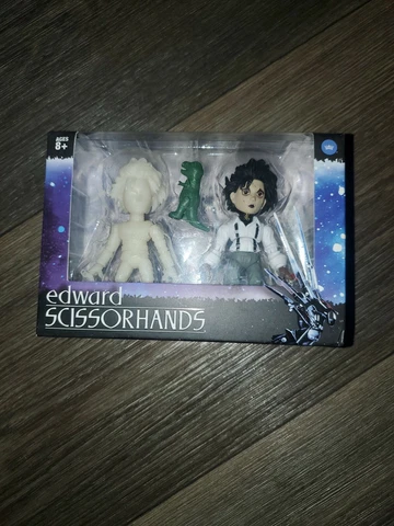 Loyal Subjects Chase Edward Scissorhands Glow In The Dark And Proto Figure Set Cover