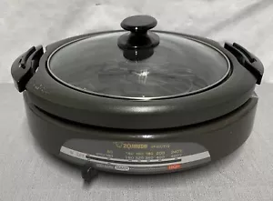 Zojirushi Gourmet D'expert EP-EVC25 Electric Skillet Titanium Non Stick Surface - Picture 1 of 12