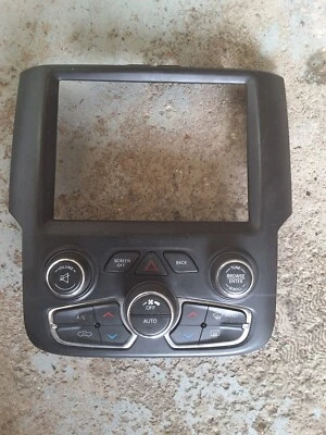 1uj97dx9ak 2013-2018 ram 1500-5500 calentador temperatura interruptor panel Foto 1 de 2