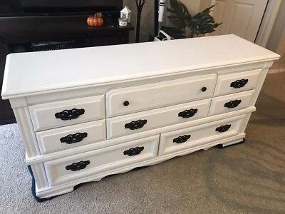 Cómoda de roble macizo blanco con 8 cajones (nueva reforma) entrega local disponible Foto 1 de 4