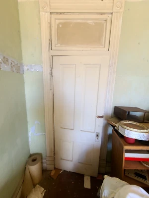 Транцевые окна 1890-х из старого отеля.простое стекло.двери также для продажи  - Изображение 1 из 3