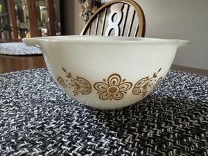 Pyrex 441 Mariposa Oro Cenicienta Blanco 1-1/2 PT Mezclador 6" - Imagen 1 de 5