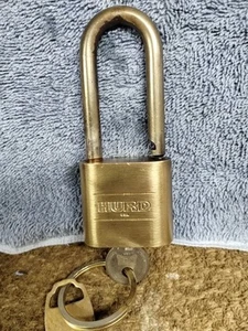 Brass U.S. Made Hurd Padlock with Original Key, Works, Cleaned, Lubed - Picture 1 of 6