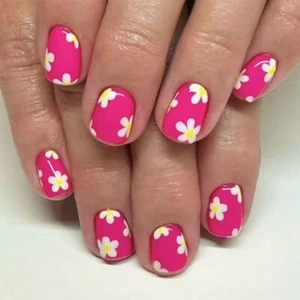 Glossy Artificial Nail For Stylish And Quick Nail Art For Everyday And Parties - Picture 1 of 8