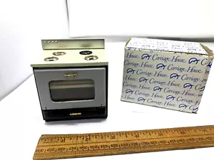 VINTAGE CARRIAGE HOUSE MINITURE DOLL HOUSE STOVE/OVEN - Picture 1 of 9