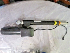 Actuador elevador de piernas RE25 319714 Permobil F3 C300 silla de ruedas REAC 82520015 #5532 - Imagen 1 de 3