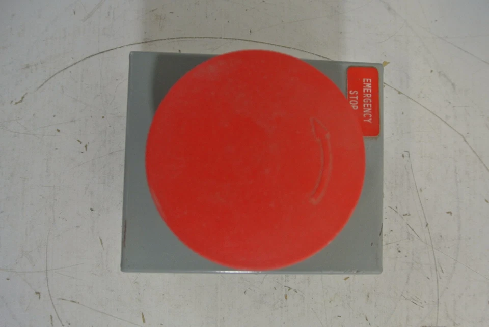 Siemens Type 1 RED Mushroom push button Type 1 Enclosure Cat: 3SB0221 NEW Foto 1 de 1