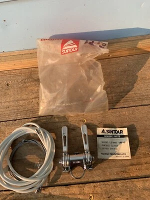 Новый из старых запасов Suntour Крепление на Шток Дорожного велосипеда Универсальный Переключатель и Белый Корпус Комплект-22.2 - Изображение 1 из 4