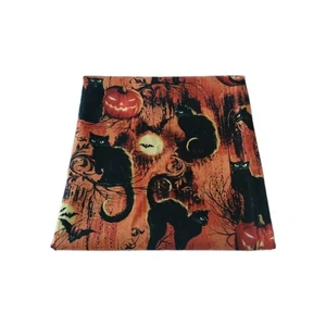 Telas de alta moda de Halloween 5846 algodón calabazas misteriosas gatos negros murciélagos 48 x 43 - Imagen 1 de 5