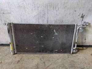940093 radiateur condenseur clim pour SEAT IBIZA ST (6P8) STYLE 2015 1117381 - Picture 1 of 11