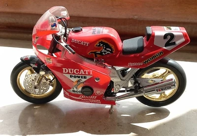 Ducati 916 - Troy Corser Nr.2 - Guiloy 13802 -  Maßstab 1:10 - 90er - Very Rare - Bild 1 von 4