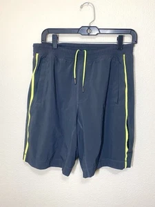 Lululemon Men's Lined Shorts Medium - Picture 1 of 5