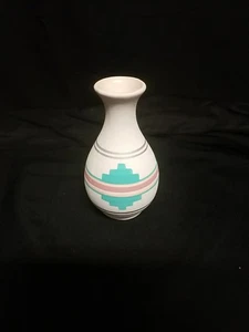 Vintage Southwestern Design Knospenvase, 5" T x 1,75" Sockel - Bild 1 von 6