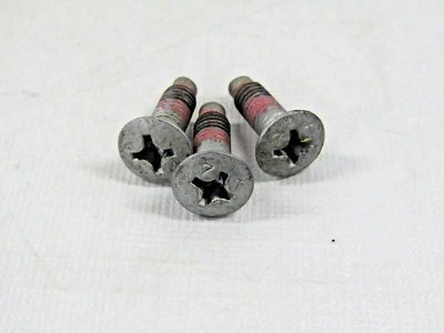 Subaru Tribeca 2006-2007 cerradura de pestillo montaje puerta tornillos pernos (x3) OEM Foto 1 de 2