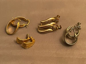 4 Vintage Signed MONET, LS, 12K GF Pierced Clip On Earring Gold & Silver Tone - Picture 1 of 11