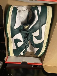 Custom Vintage Age Nike Dunk Low - Bild 1 von 3