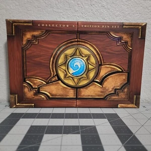 Hearthstone Card Back Collector's Edition 4 Piece Figure Pin Set in Display Box - Picture 1 of 7