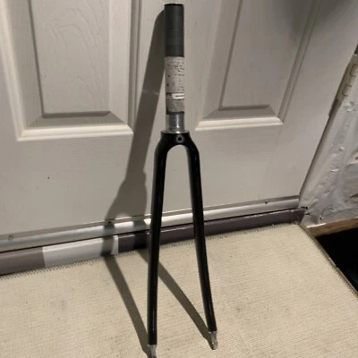 700c Carbon Fiber  1-1/8"  threadless  6 7/8"steer  unknown brand - Image 1 of 4