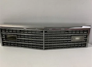 USED 1979- 1981 Ford Crown Victoria Vic LTD Grille D9AB-8150-AWE-2 D9AB8150AWE2 - Picture 1 of 13