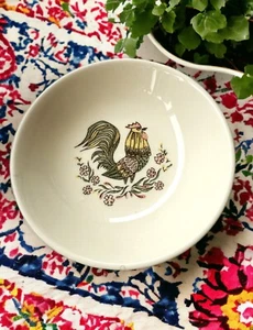 1960s USA Made TS&T Pottery (Taylor, Smith, and Taylor) Rooster Dessert Bowl - Picture 1 of 6
