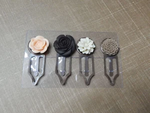 NEUTRAL RESIN FLOWERS Antique Copper (4) Metal Clips HANDMADE - Picture 1 of 1