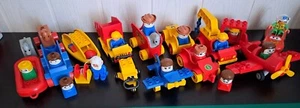 LEGO DUPLO Fahrzeuge und Männchen vieles aus den 80ern - Bild 1 von 3