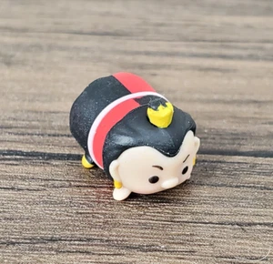 Alice in Wonderland - Tsum Tsum - Queen of Hearts - Small Vinyl Figure - 3 - Picture 1 of 1