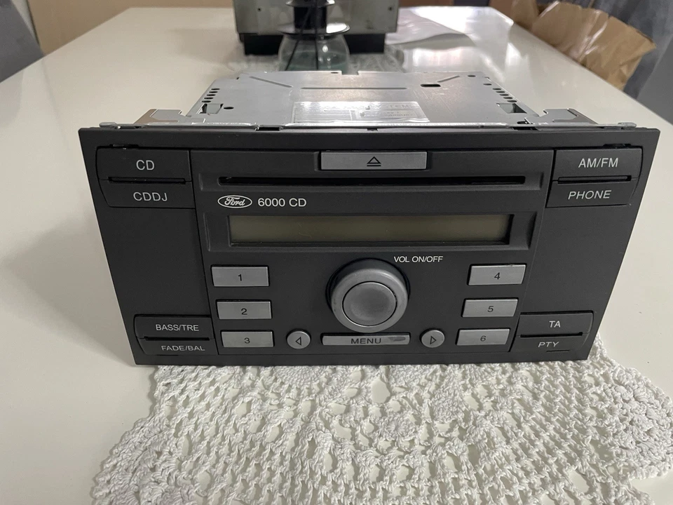 Ford Focus II Original Cd Radio Mit Code - Bild 1 von 4