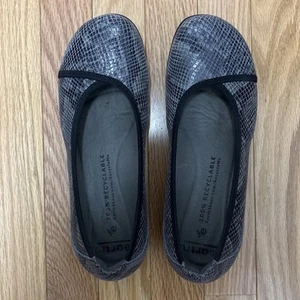 Earth Damen-Ballerinas 8,5 M schwarz Erle Varden Schlangenleder Slipper flach Freizeit - Bild 1 von 5